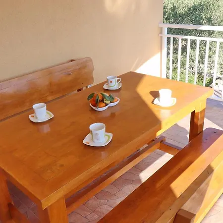 Peaceful House Senija Vakantiehuis