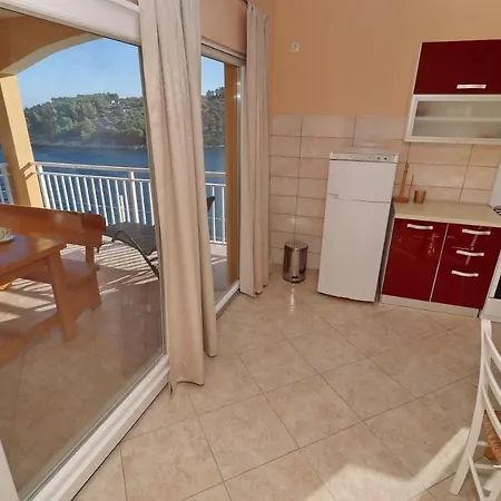 Vakantiehuis Peaceful House Senija Vela Luka