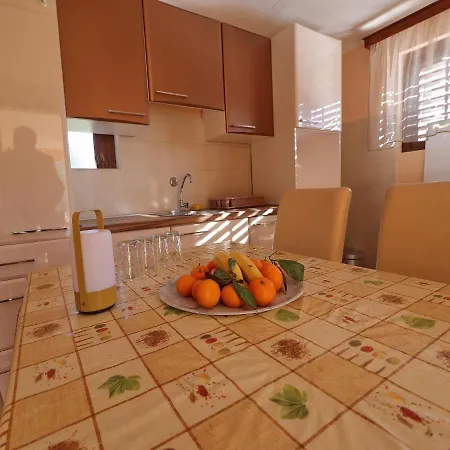 Vakantiehuis Peaceful House Senija