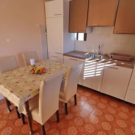 Peaceful House Senija Holiday home Vela Luka