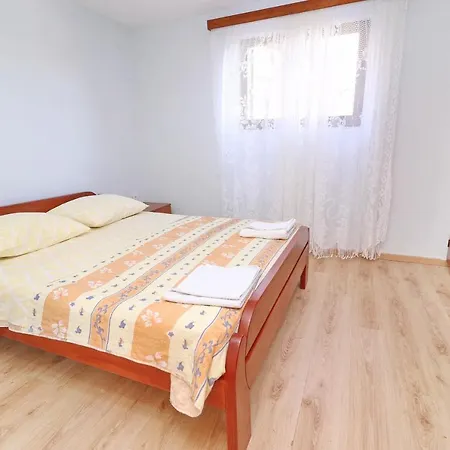 Semesterbostad Peaceful House Senija Vela Luka